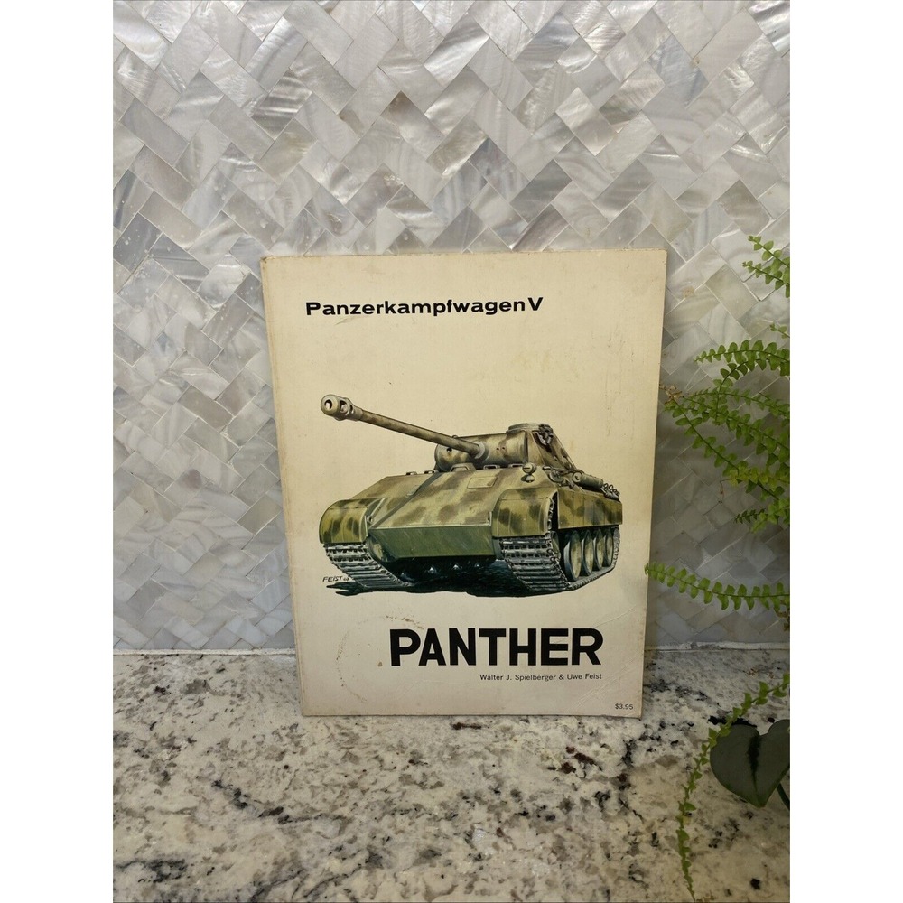 Panzerkampfwagen V Panter by Walter J. Spielberger & Uwe Feist 1968 HG91 War